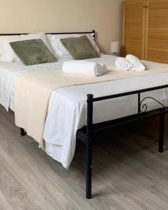 Struttura Letto e materasso matrimoniale