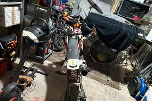 Pit bike kayo td 125.   (poco trattabile)