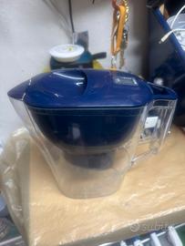 Caraffa Brita blu 