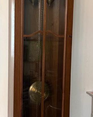 Orologio a pendolo a colonna