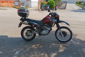 XT 600 E