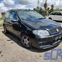 FIAT PUNTO 188 FANALONA 1.3 JTD 70CV -Ricambi