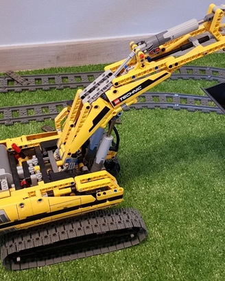 LEGO Technic 8043 modellino Benna Alto Volume