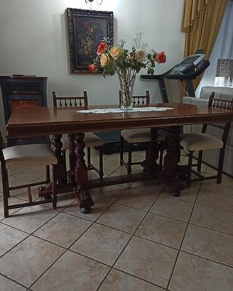 tavolo di legno