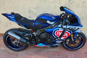 Yamaha YZF R1 2019 pista finanziabile