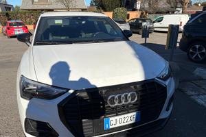 Audi Q3 2019 35TDI S tronic S line edition