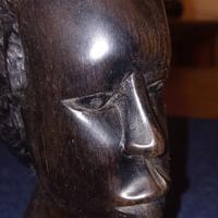 statuetta africana in legno