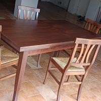 Tavolo allungabile in legno