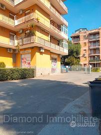 Ampio locale a Catania