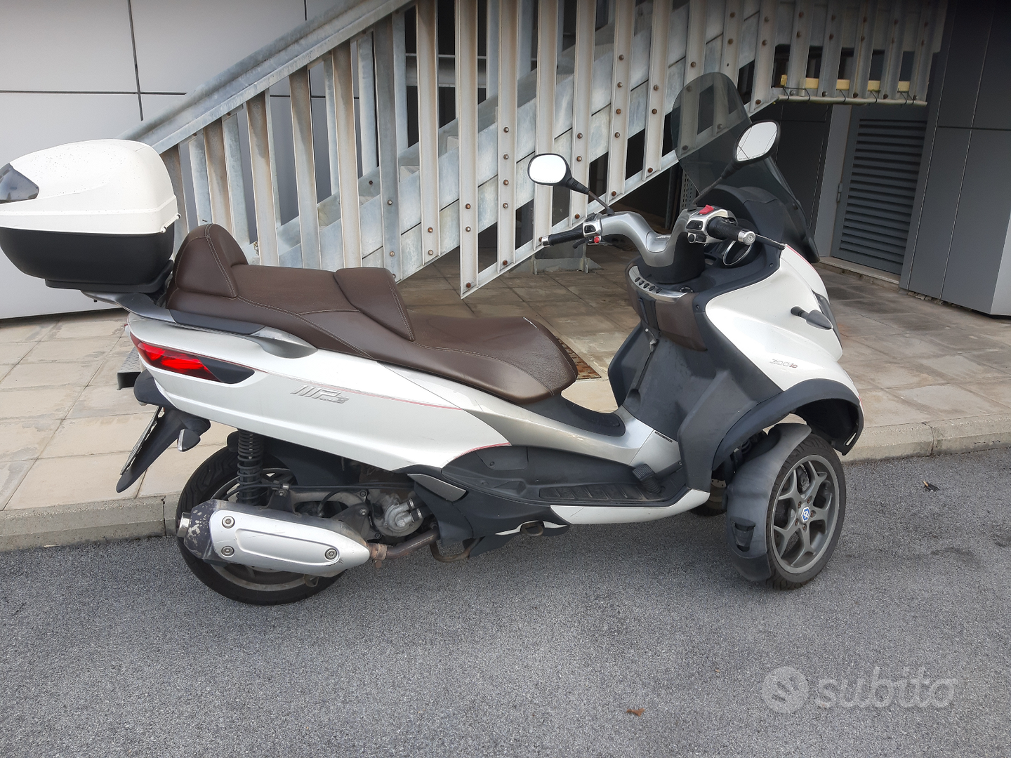 Mp3 350 Piaggio Mp3 Offerte Piaggio MP3 400 Gruppo Bientinesi