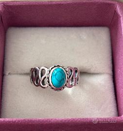 Anello in argento con turchese