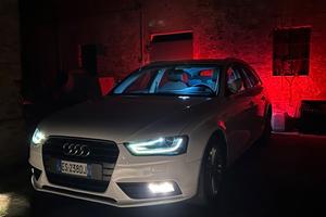 AUDI A4 Avant 2.0 TDI 177CV mult.