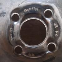 Pneumatico con cerchio in ferro 185/65 r15