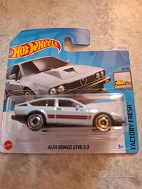 hot wheels  alfa romeo gtv 3.0 v6 grigio 