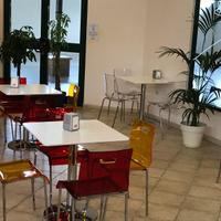 Sedie   MB. e tavoli   Bar. Ristorante