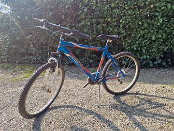 Mountain Bike 26" tg. M