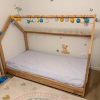 Letto a capanna per bambini