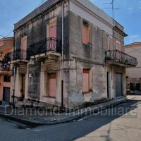 Casa semindipendente con garage a Mascali