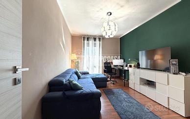 Appartamento a Torino Via bussoleno 4 locali