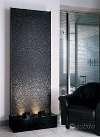 Cascata acqua fontana interno