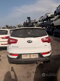 KIA SPORTAGE 2013 PEZZI DI RICAMBIO