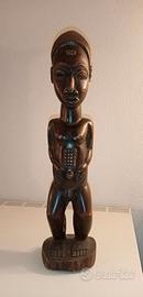 Statua lignea di arte africana, cultura Baule, Cos