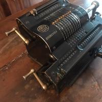 Calcolatrice BRUNSVIGA epoca anni 40