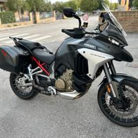 Ducati Multistrada V4S