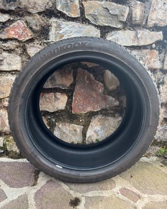 275/35 R20 102W Hankook WINTER ICEPT EVO invernali