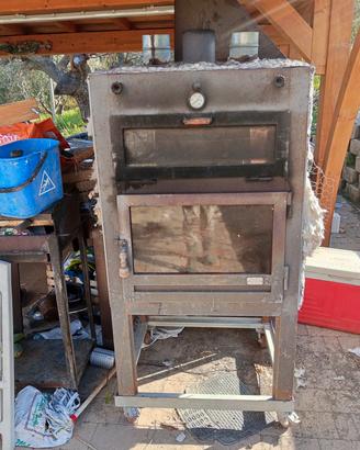 Forno camino con due uscite