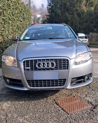 AUDI A4 AVANT S line 4x4 TURBO 2000 cc. benzina