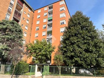 3 LOCALI A PADERNO DUGNANO