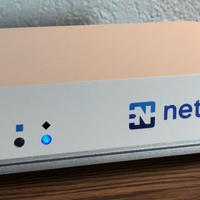 NetGear SG-2100 4gb ram + 8gb flash + 5x 1gbit
