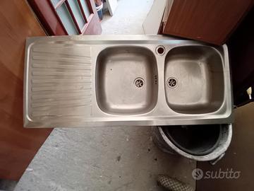 lavandino da cucina in acciaio 