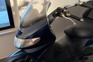 Suzuki Burgman 400