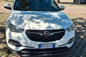 Opel grandland  1.6 diesel 