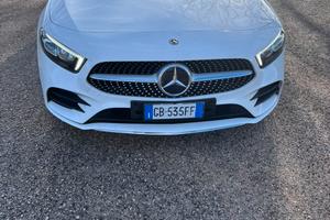 MERCEDES-BENZ CLASSE A180 AMG PREMIUM