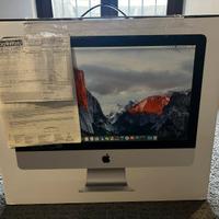 iMac 21,5″ Late 2015 i5 8GB 1TB con accessori