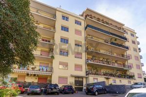 Appartamento - Tremestieri Etneo