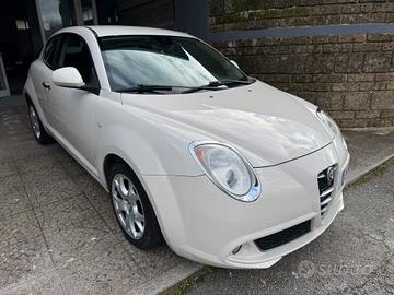Alfa Romeo MiTo 1.3 JTDm-2 95 CV S&S Distinctive S