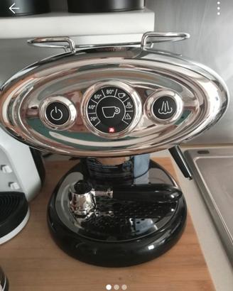 macchina da caffè illy x7.1