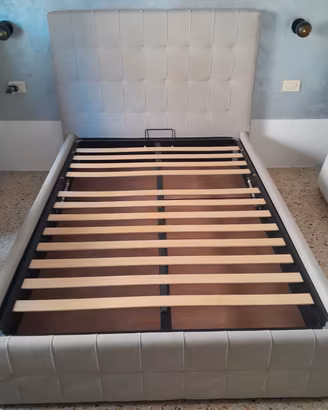 Letto una piazza e mezza simil  pelle