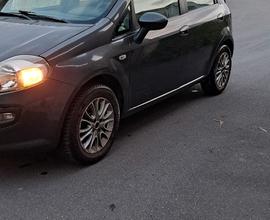FIAT Punto Evo revisionata e con block system