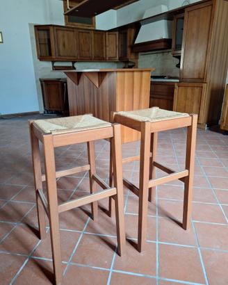 sgabelli in legno