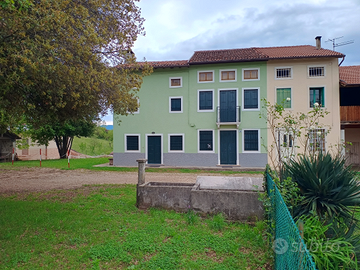 Casa completamente arredata