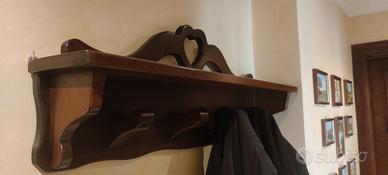 Appendiabiti da muro in legno massello arte povera