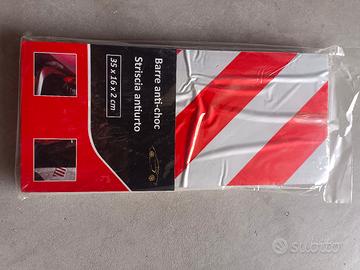 Striscia anti urto garage 