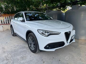 Stelvio 2.2 150cv