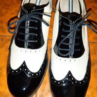 Scarpe vernice charleston 