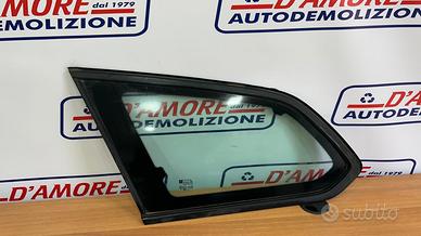 Vetro Fiancata Sinistra Opel Astra S.W. Anno 2013